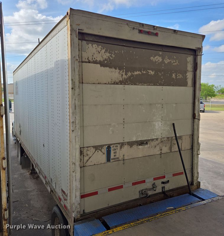 image for item DT4811 1992 Wabash DSA-102CW dry van trailer