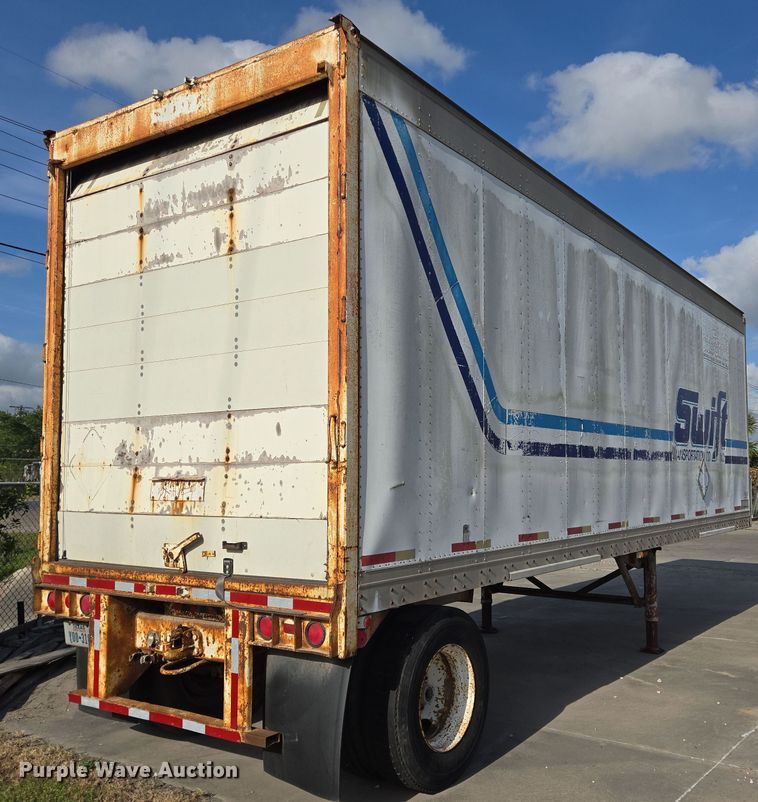 image for item DT4812 1989 Monon MA3-00-SA-28W dry van trailer