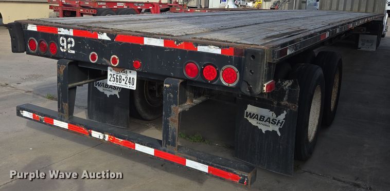 image for item DT4813 2003 Wabash flatbed trailer