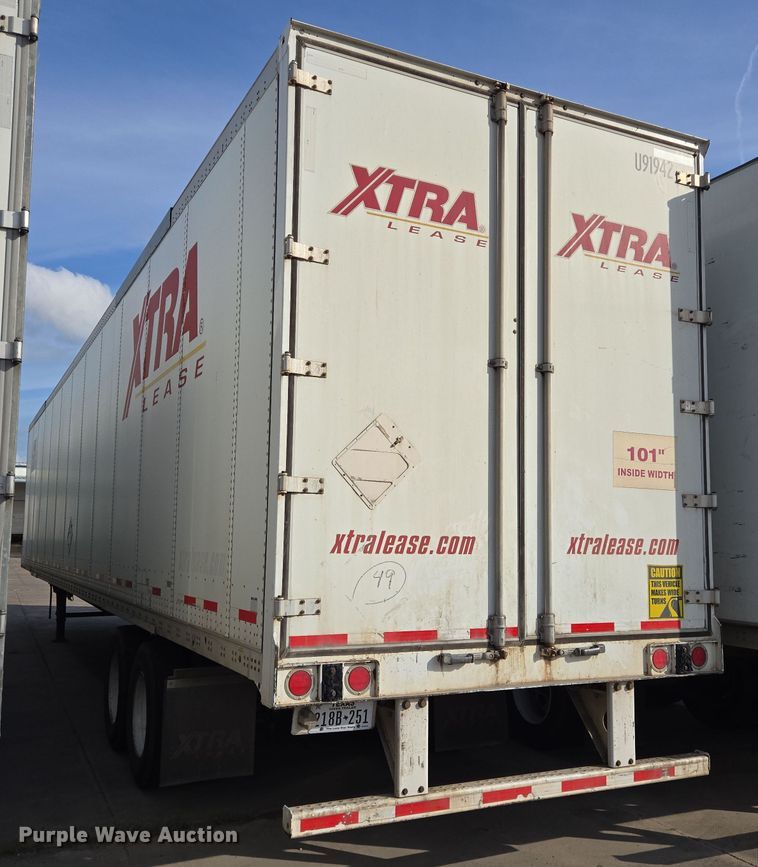 image for item DT4814 2012 Wabash dry van trailer