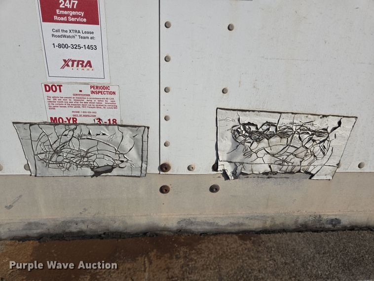 image for item DT4815 2010 Vanguard dry van trailer