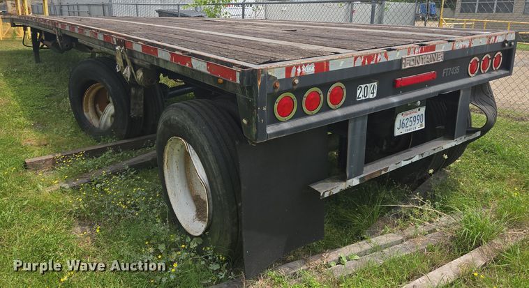 image for item DT4821 2013 Fontaine HCVSF12WSA flatbed trailer