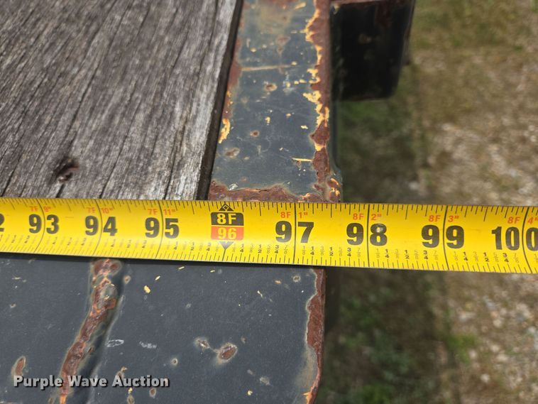 image for item DT4821 2013 Fontaine HCVSF12WSA flatbed trailer