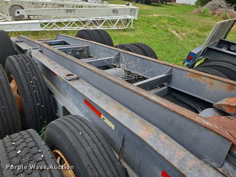 image for item DT4823 1996 Nelson S-20 jeep