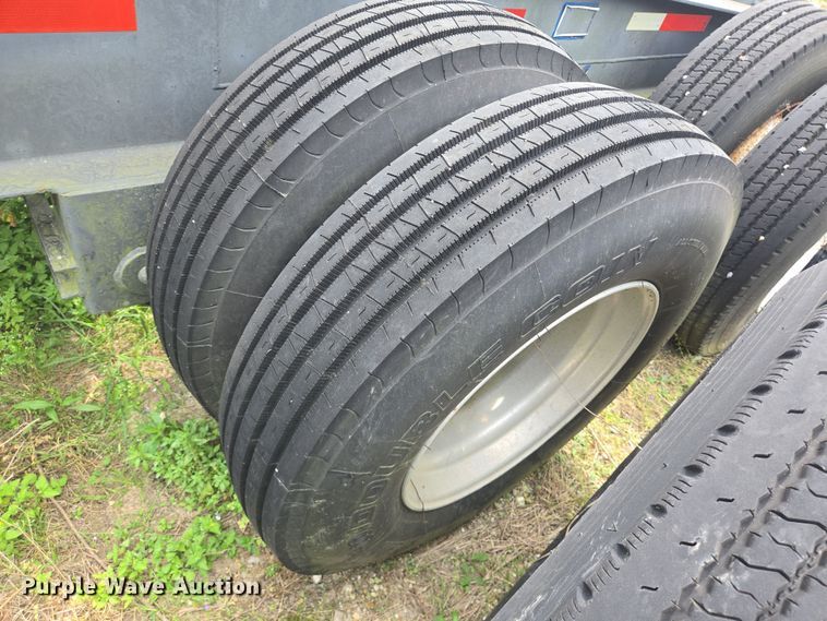 image for item DT4823 1996 Nelson S-20 jeep