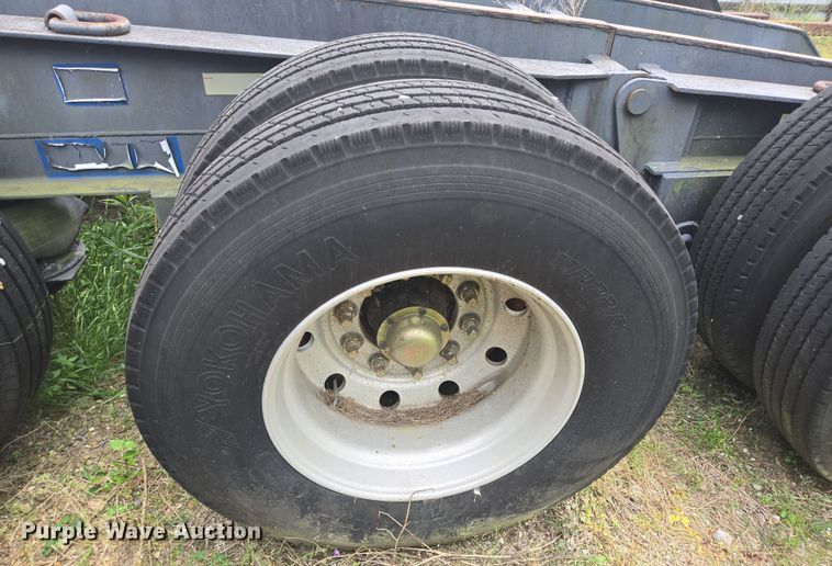 image for item DT4823 1996 Nelson S-20 jeep