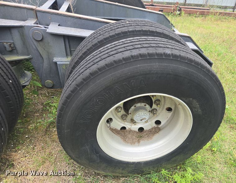 image for item DT4823 1996 Nelson S-20 jeep