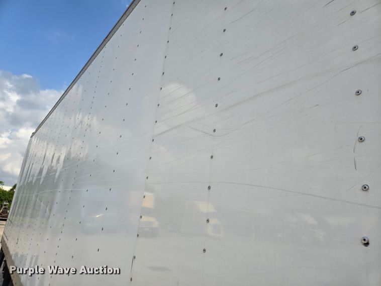 image for item DT4832 2012 Hino 268 box truck