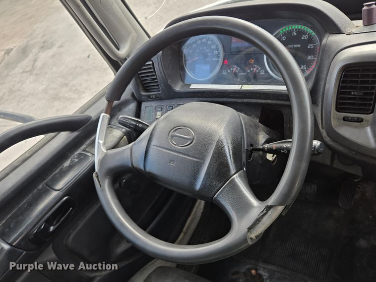 image for item DT4832 2012 Hino 268 box truck