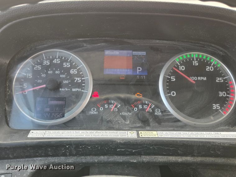 image for item DT4832 2012 Hino 268 box truck