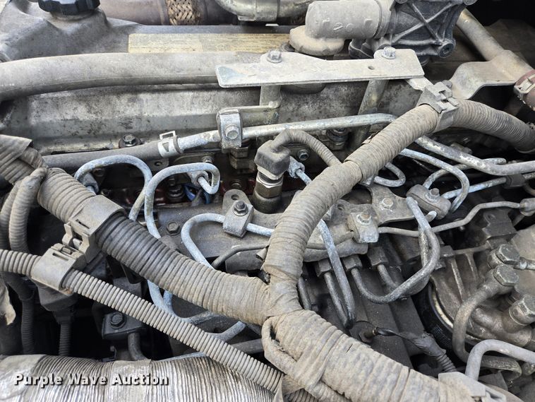 image for item DT4832 2012 Hino 268 box truck