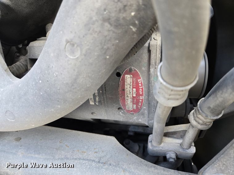 image for item DT4832 2012 Hino 268 box truck