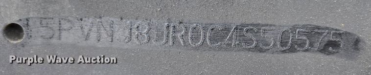 image for item DT4832 2012 Hino 268 box truck