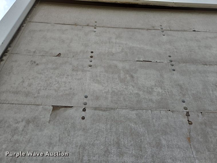 image for item DT4835 1994 Ford F700 box truck