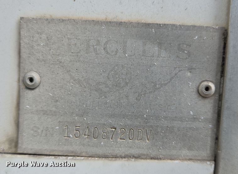 image for item DT4835 1994 Ford F700 box truck