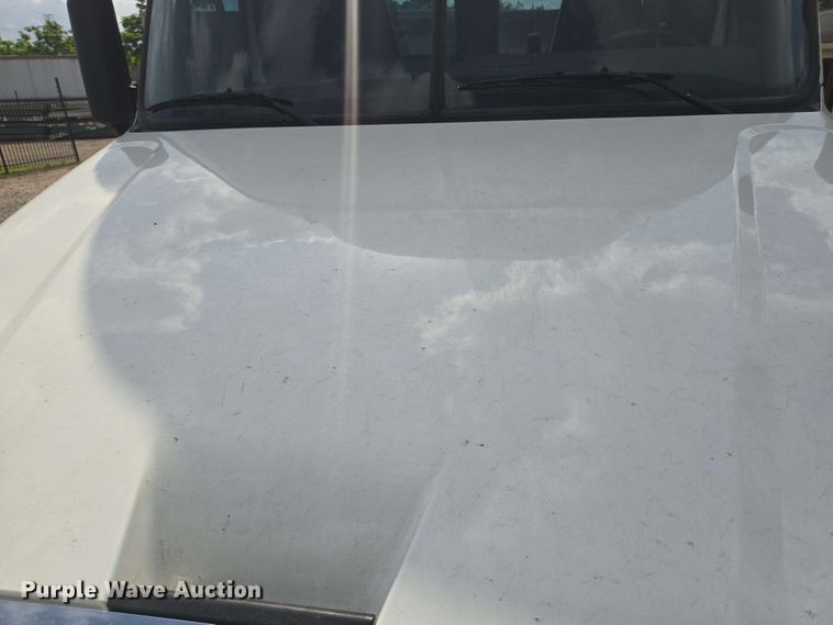 image for item DT4854 2016 Freightliner Cascadia semi truck