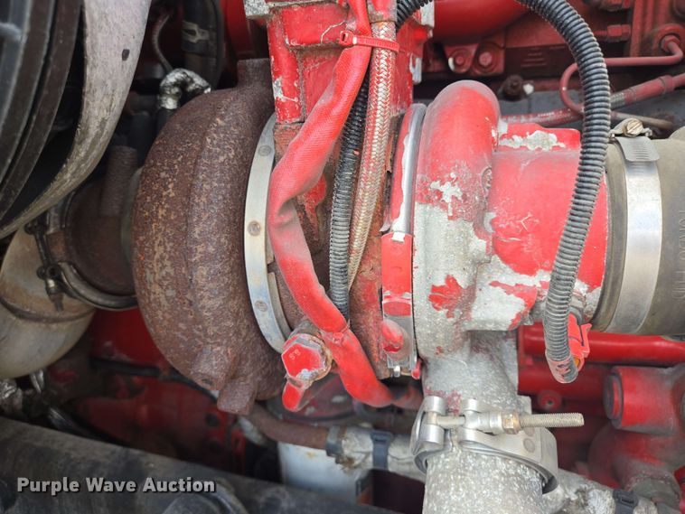 image for item DT4854 2016 Freightliner Cascadia semi truck