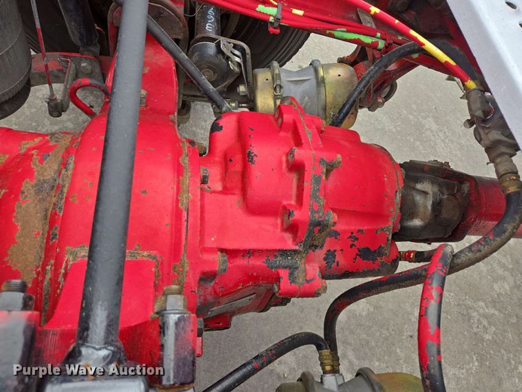 image for item DT4855 2006 International 9200i SBA semi truck