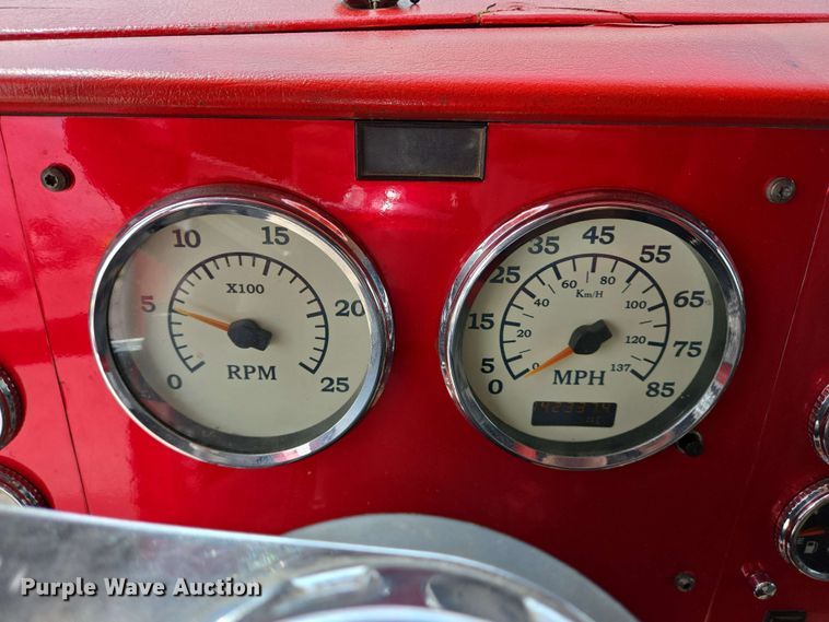 image for item DT4855 2006 International 9200i SBA semi truck