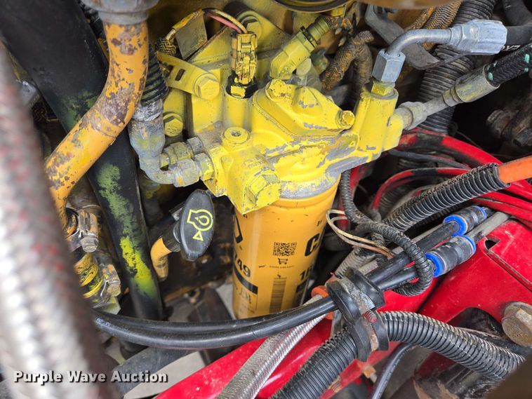 image for item DT4855 2006 International 9200i SBA semi truck