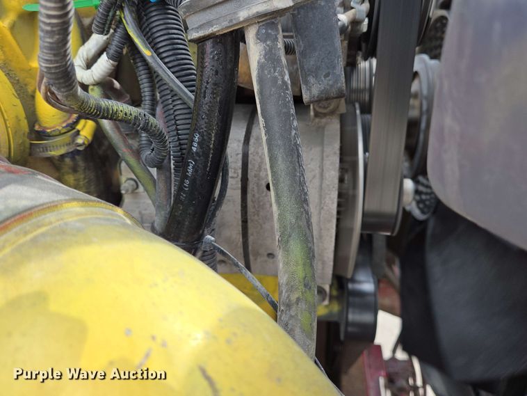 image for item DT4855 2006 International 9200i SBA semi truck