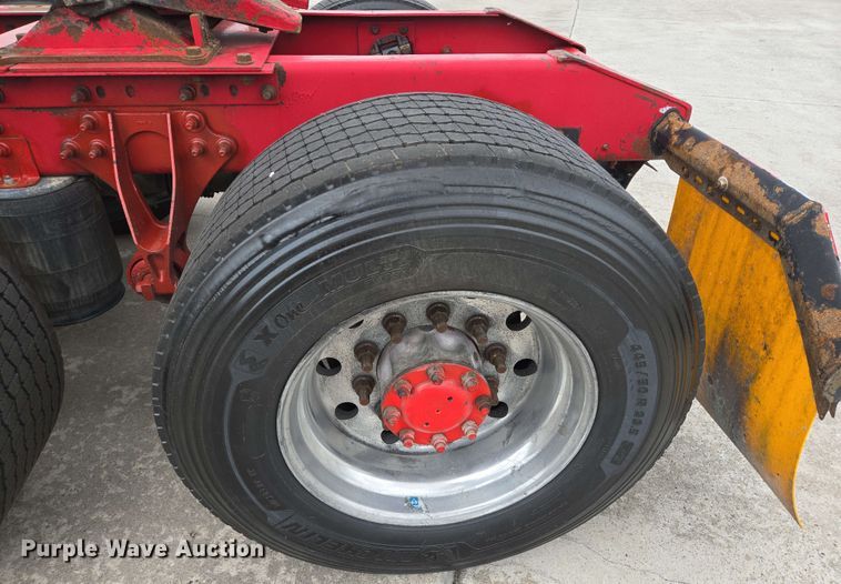 image for item DT4855 2006 International 9200i SBA semi truck