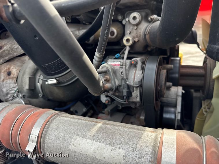 image for item DU3466 2016 Freightliner Cascadia semi truck