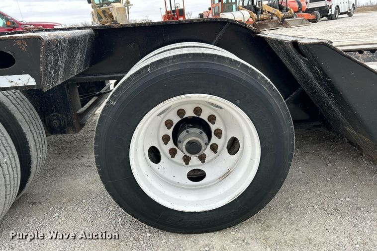 image for item DV1823 2006 Load King lowboy equipment trailer