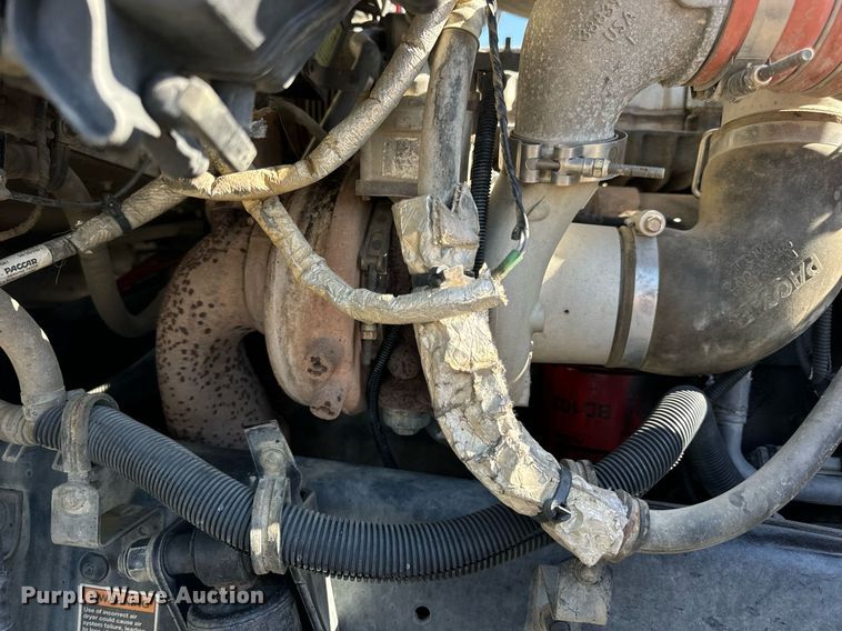 image for item DV1962 2016 Kenworth T370 semi truck