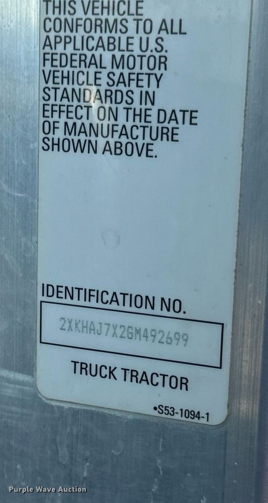 image for item DV1962 2016 Kenworth T370 semi truck