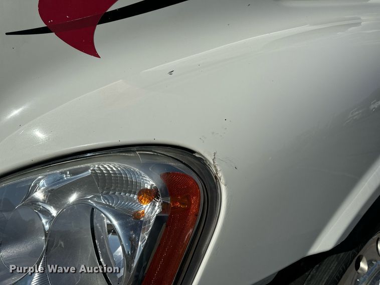 image for item DV1964 2016 Freightliner Cascadia semi truck