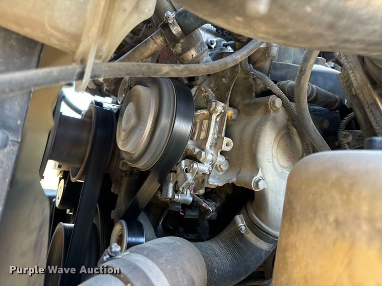 image for item DV1964 2016 Freightliner Cascadia semi truck