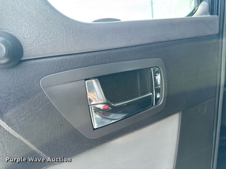 image for item DV2516 2009 Kenworth T800 semi truck