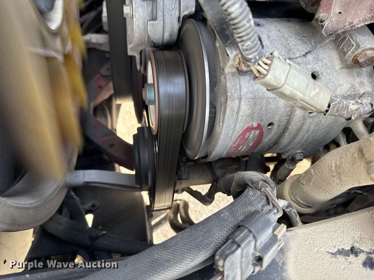 image for item DV2517 2016 Mack CXU semi truck