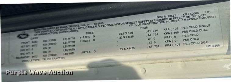 image for item DV2517 2016 Mack CXU semi truck