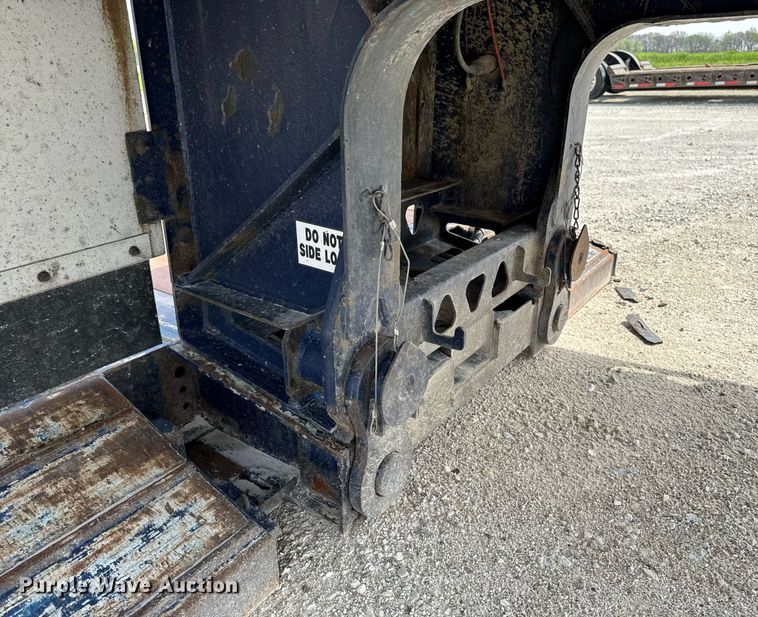 image for item DV2518 2012 Trail King Industries TK54MG-482 lowboy equipment trailer