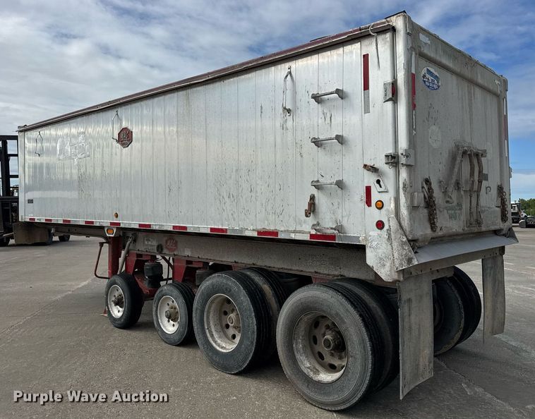 image for item DV4008 2009 Mac end dump trailer