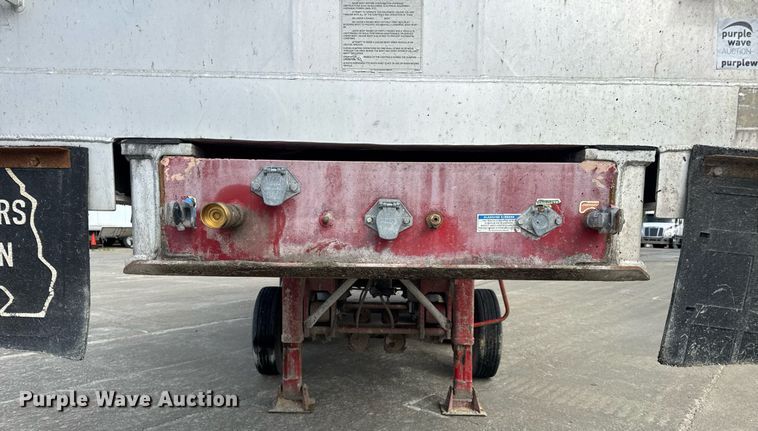 image for item DV4008 2009 Mac end dump trailer