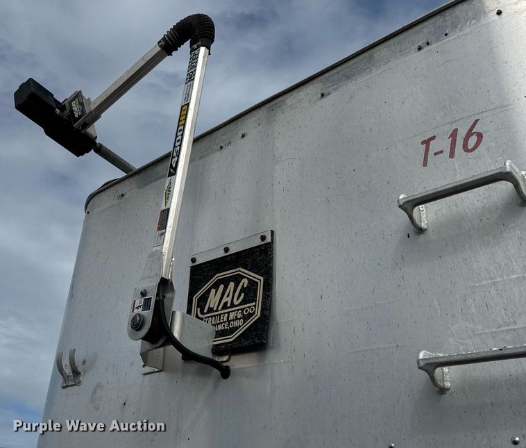 image for item DV4008 2009 Mac end dump trailer