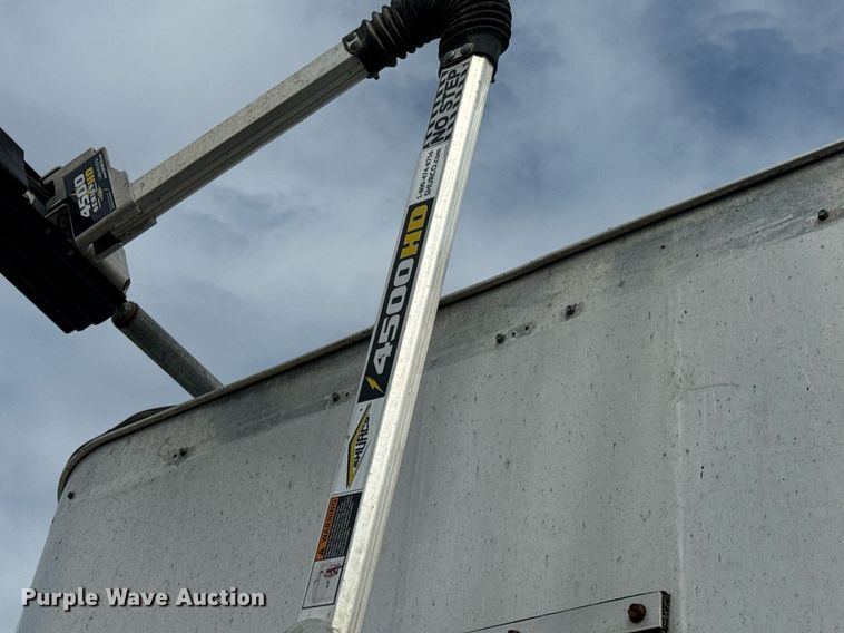 image for item DV4008 2009 Mac end dump trailer