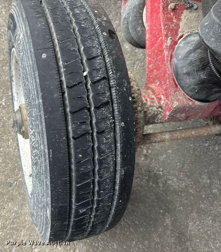 image for item DV4008 2009 Mac end dump trailer