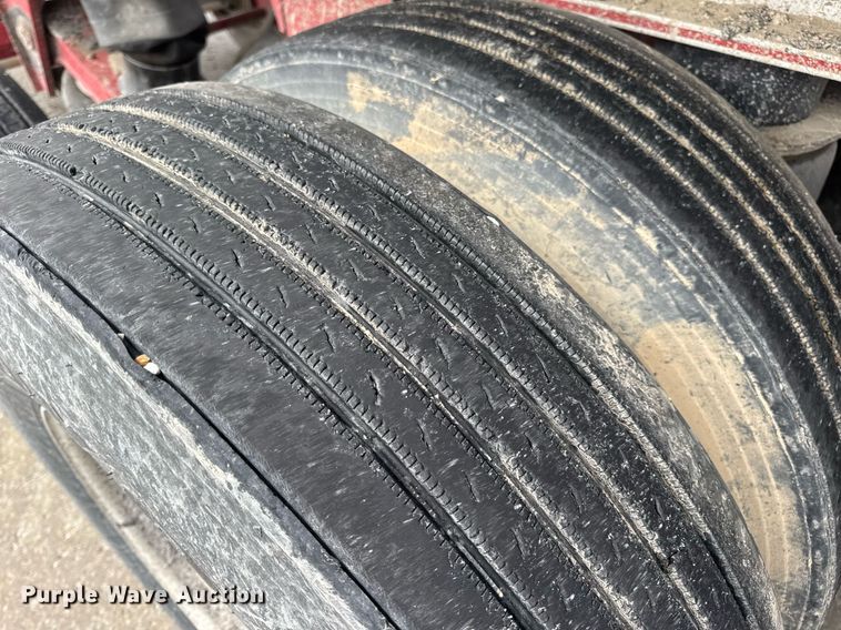 image for item DV4008 2009 Mac end dump trailer