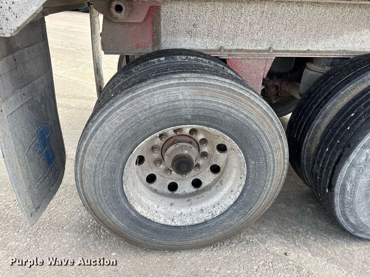 image for item DV4008 2009 Mac end dump trailer