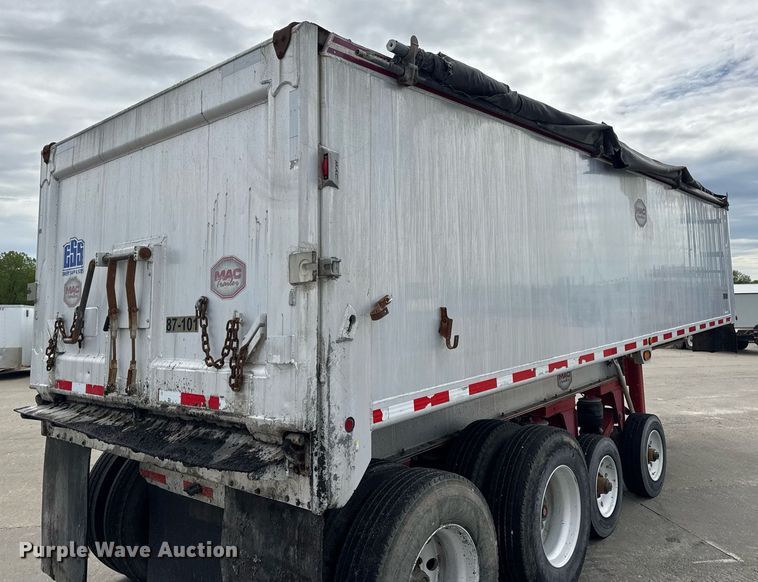 image for item DV4009 2010 Mac end dump trailer