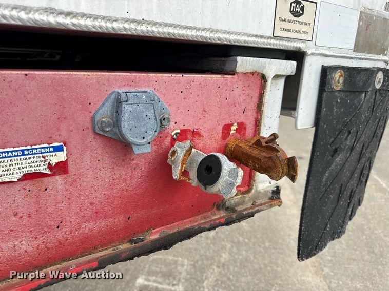 image for item DV4009 2010 Mac end dump trailer