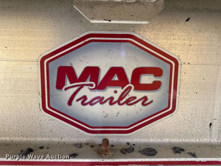 image for item DV4009 2010 Mac end dump trailer