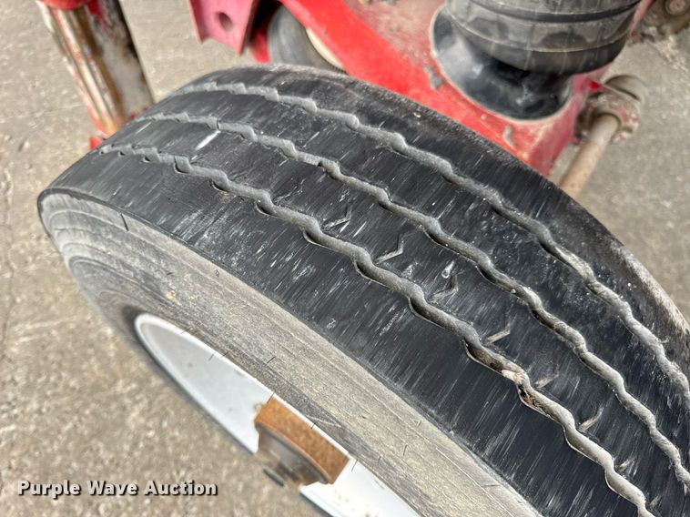 image for item DV4009 2010 Mac end dump trailer