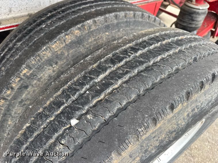 image for item DV4009 2010 Mac end dump trailer