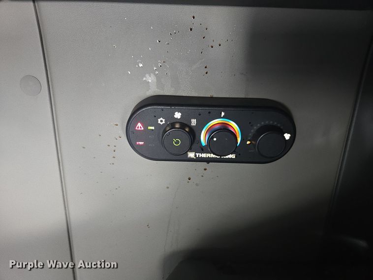 image for item DW1860 2018 International LT625 semi truck