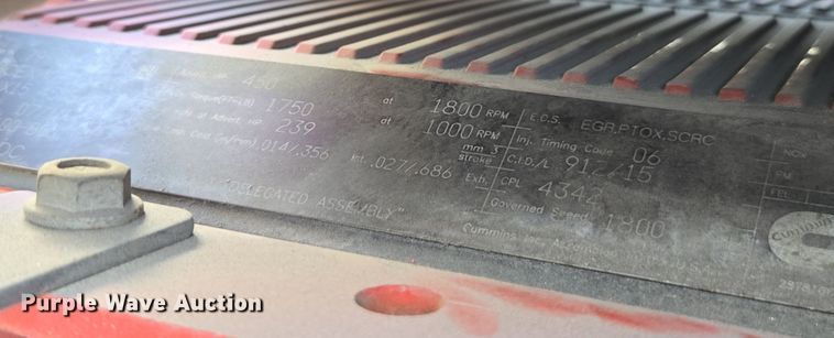 image for item DW1860 2018 International LT625 semi truck